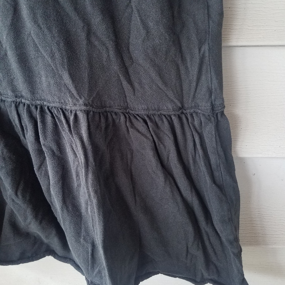 Forever 21 tee - Picture 2 of 3
